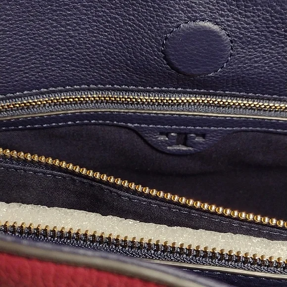 Tory Burch Gemini Belted crossbody Hobo - Picture 2 of 11